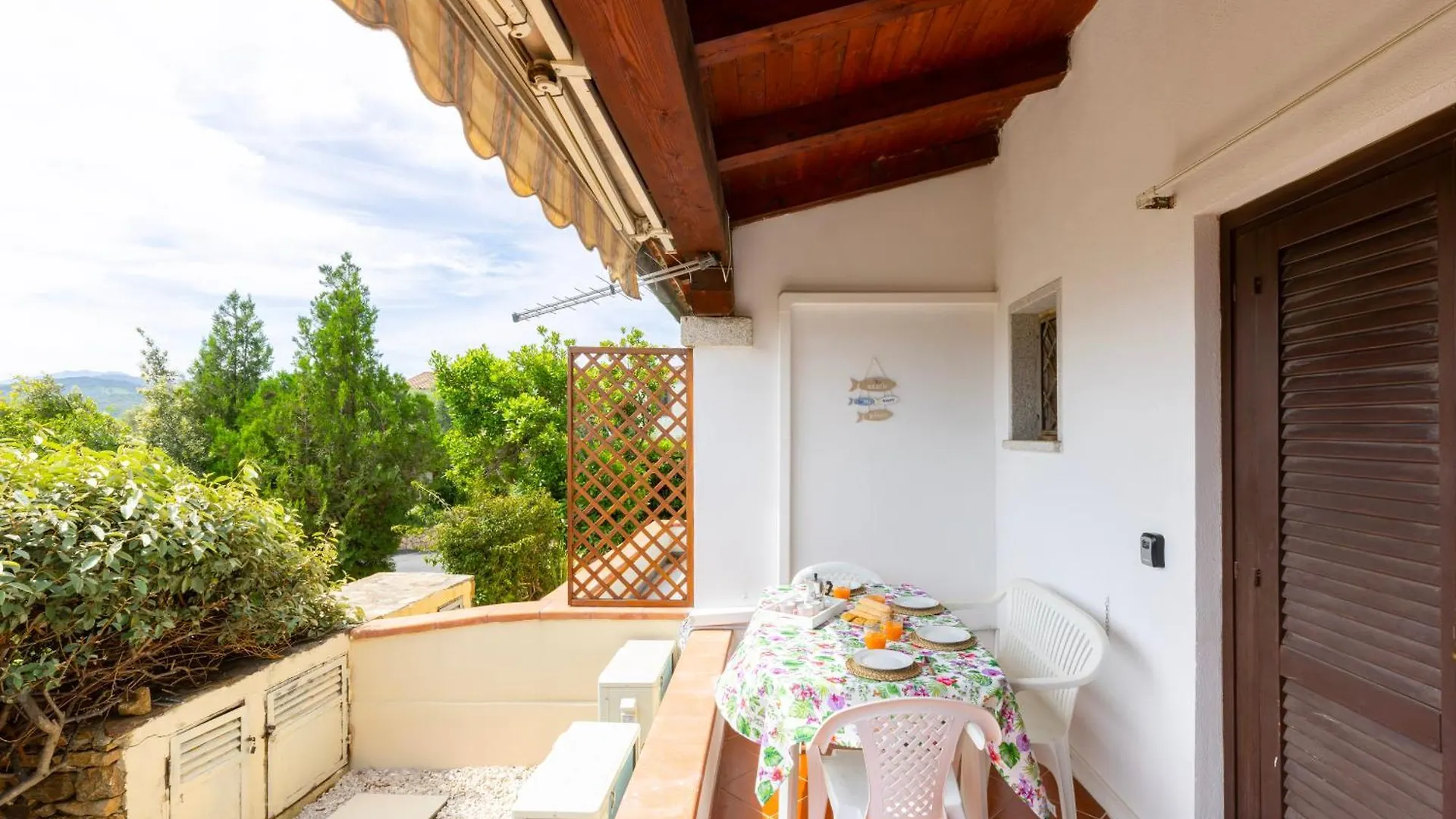 Semesterbostad Serenity House Agrustos