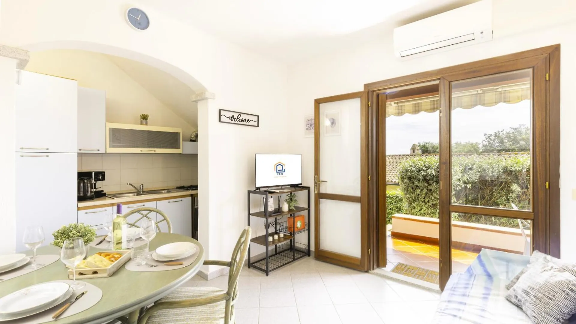 Serenity House Agrustos Italien